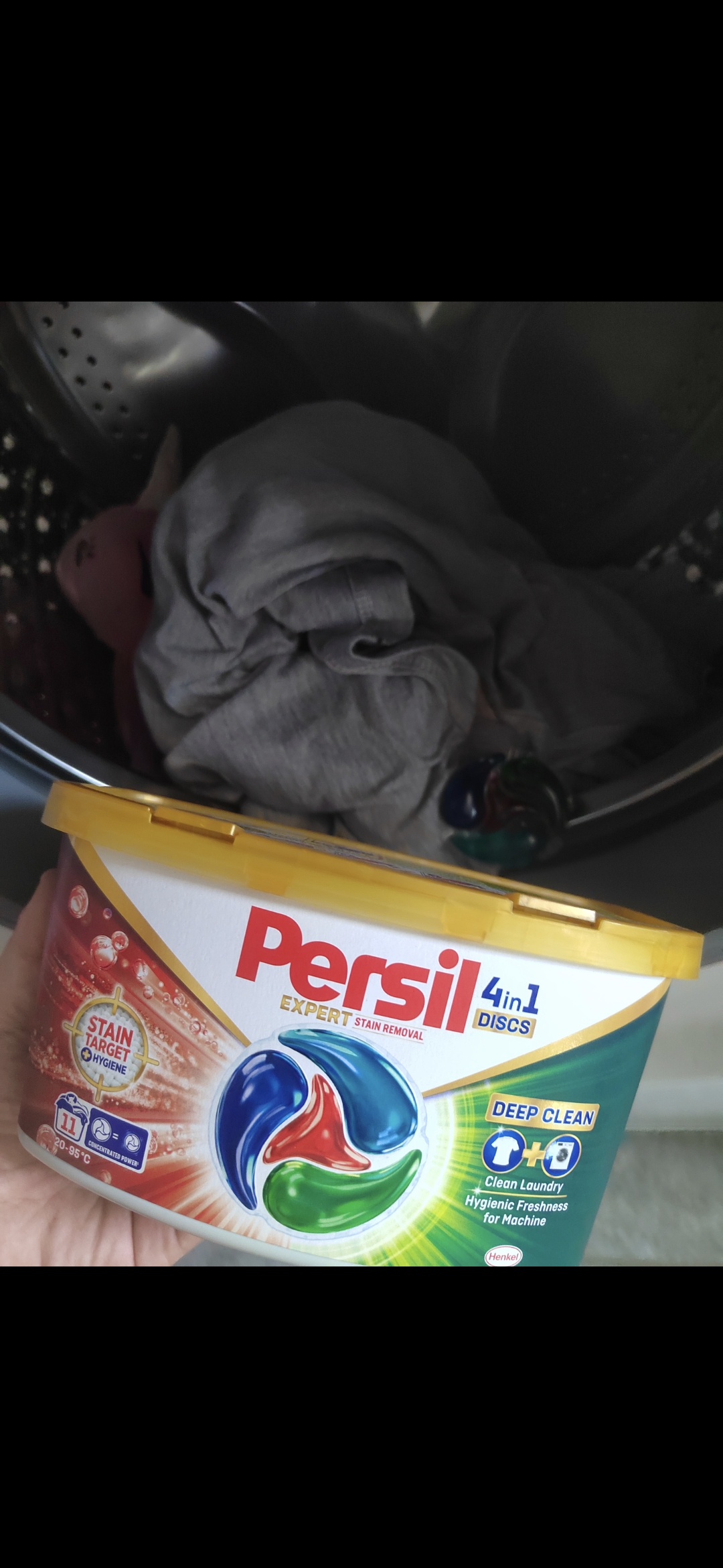711