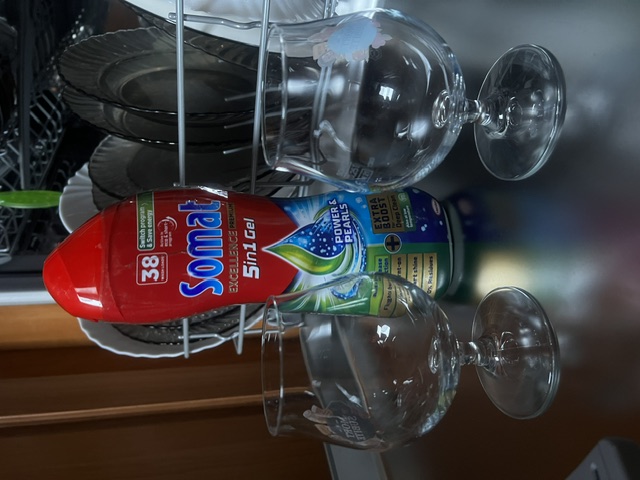 4723