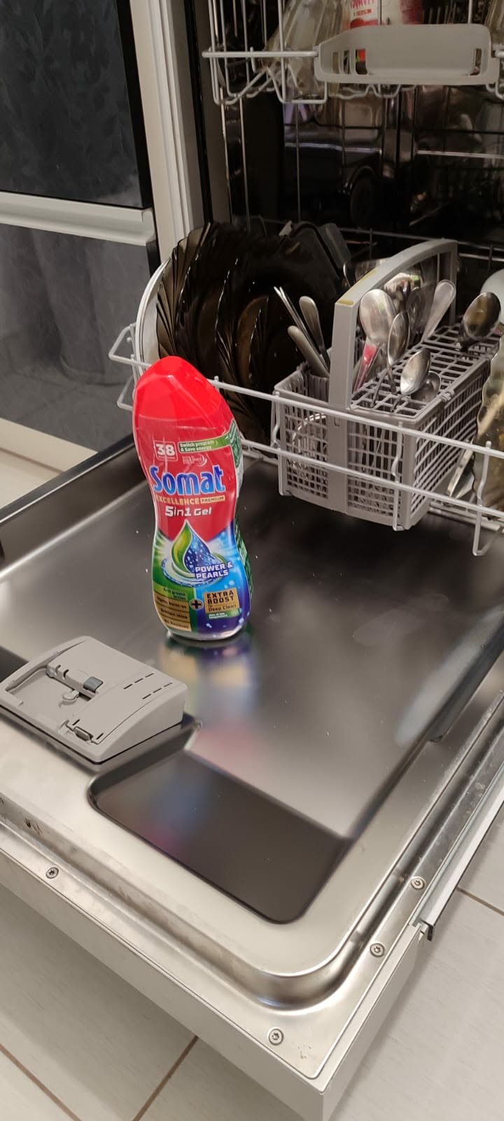 4929