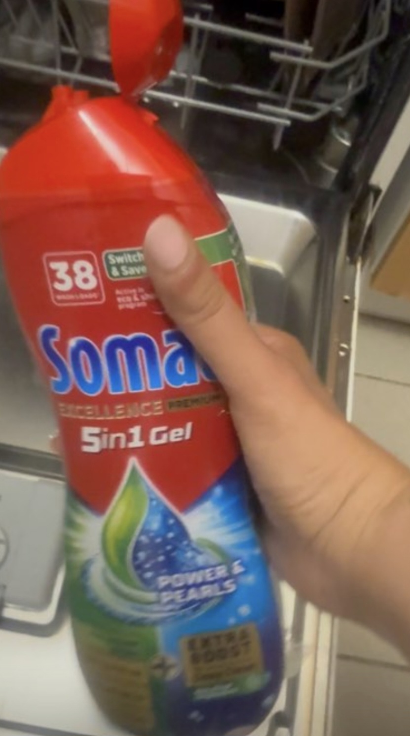 5584