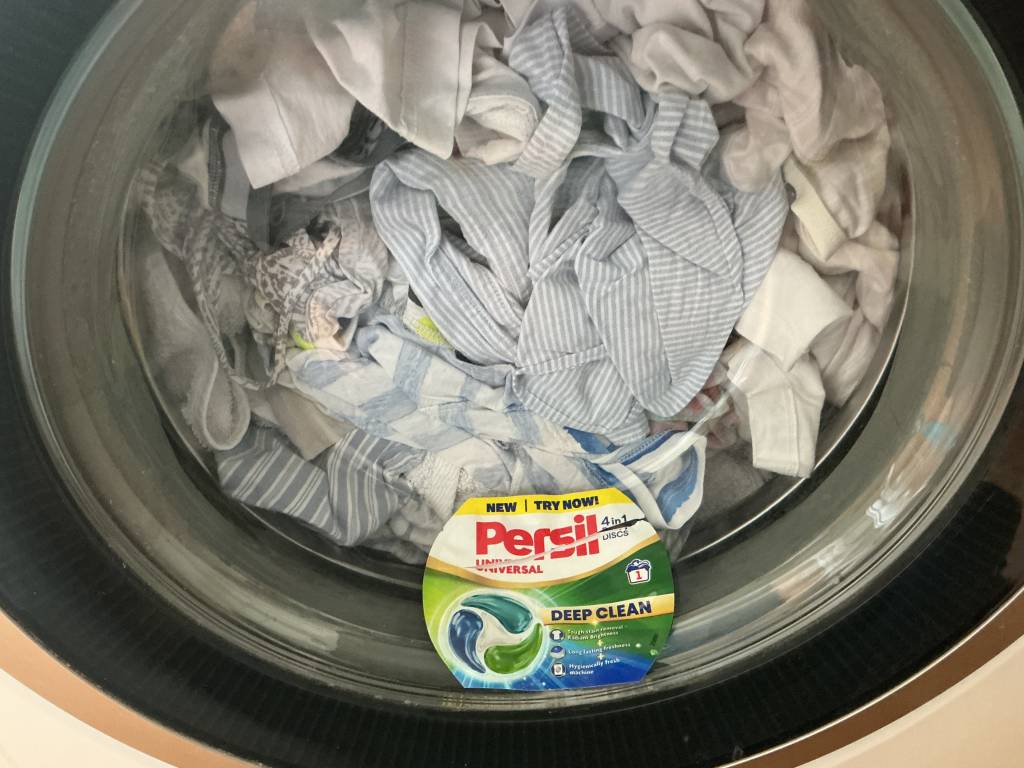 6196